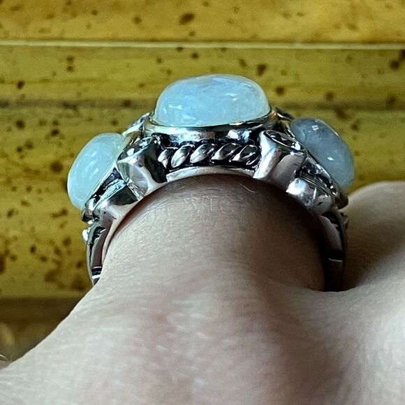 Natural Rainbow Moonstone Sterling Silver Cocktail Ring Size 6 - Picture 2 of 9